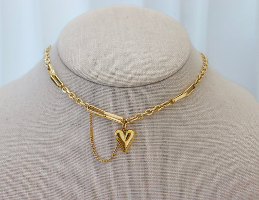 Avery Necklace