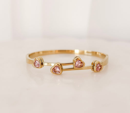 Mia Bangle