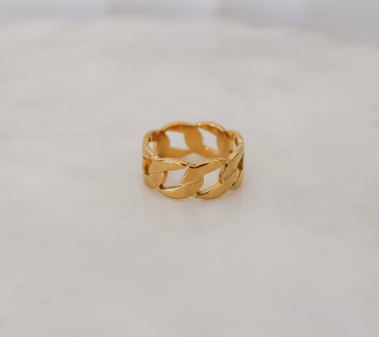 Ella Ring