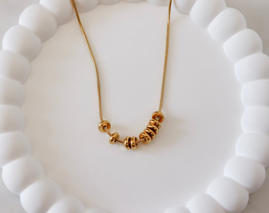 Naiomi Necklace