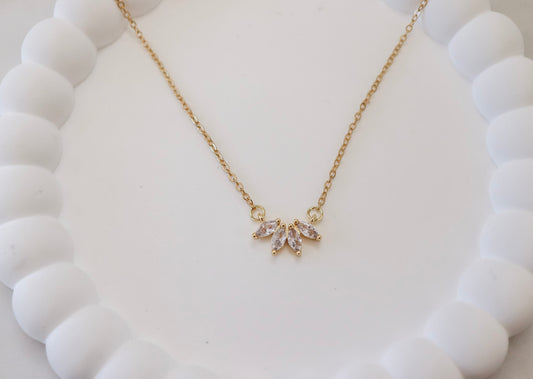 Lilly Necklace