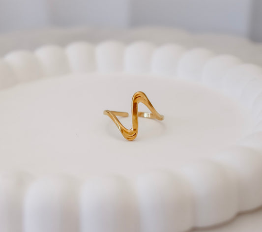Winnie Ring