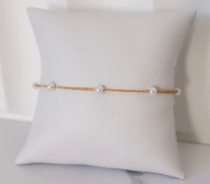 Pearl Studded Bracelet